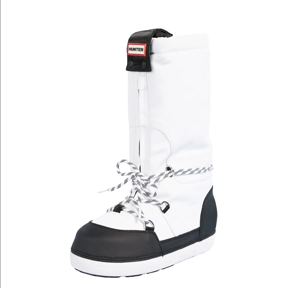 Hunter White and Black Winter Boots